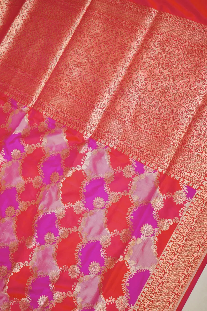 Laxmi_Sarees_Varanasi_001995136