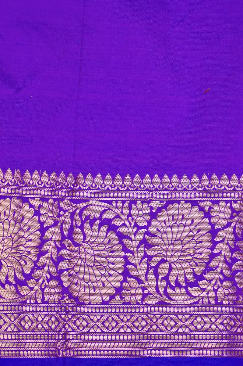 Laxmi_Sarees_Varanasi_0011021494