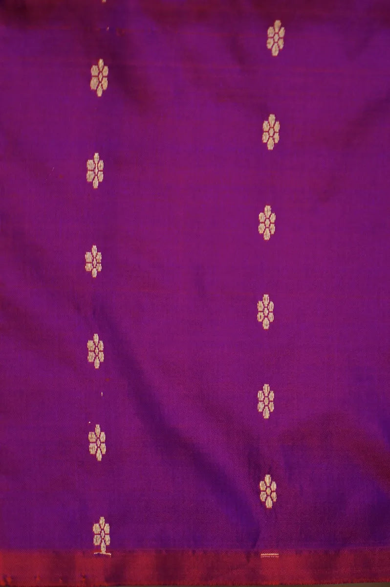 Laxmi_Sarees_Varanasi_0011021508