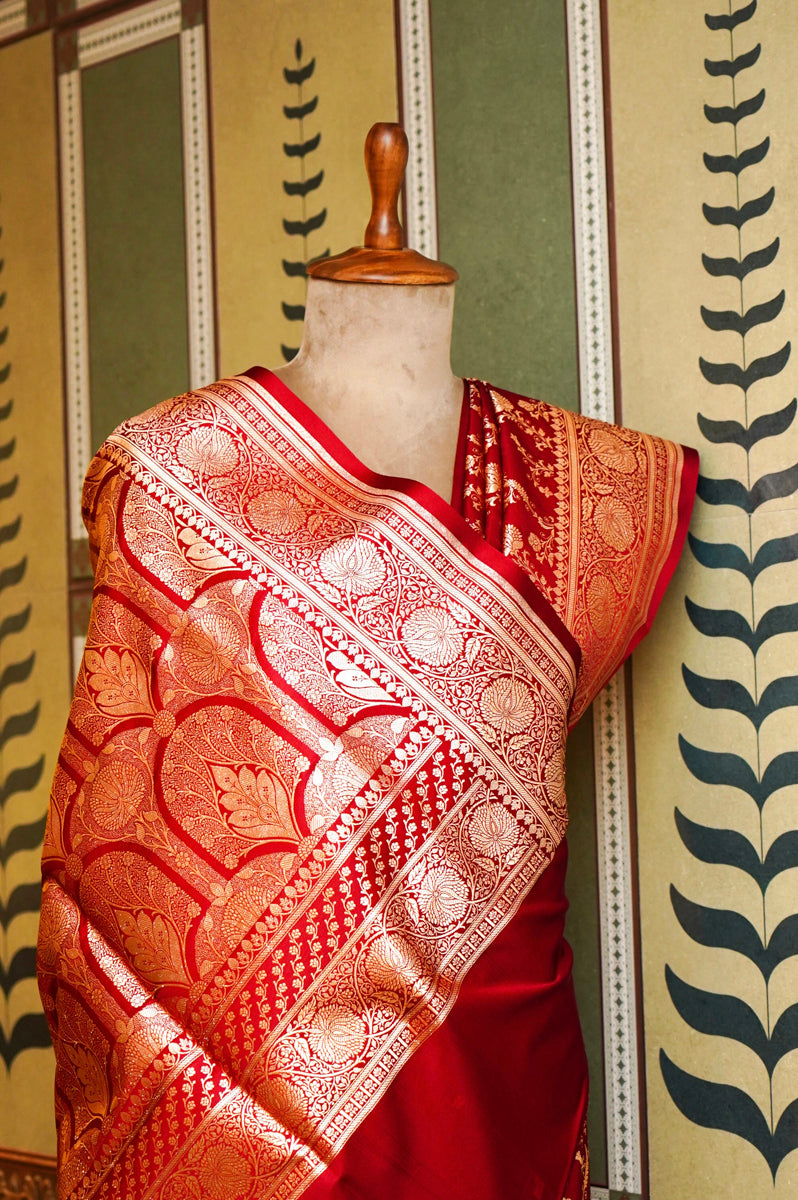 Maroon Silk Saree with Golden JariProduct Information
Product code
0011030645 (SELF-V-709)
Fabric
Banarasi silk
Saree Colour
Maroon
Blouse
Maroon
Care instructions
Dry Wash
Maroon Silk SareeSaree