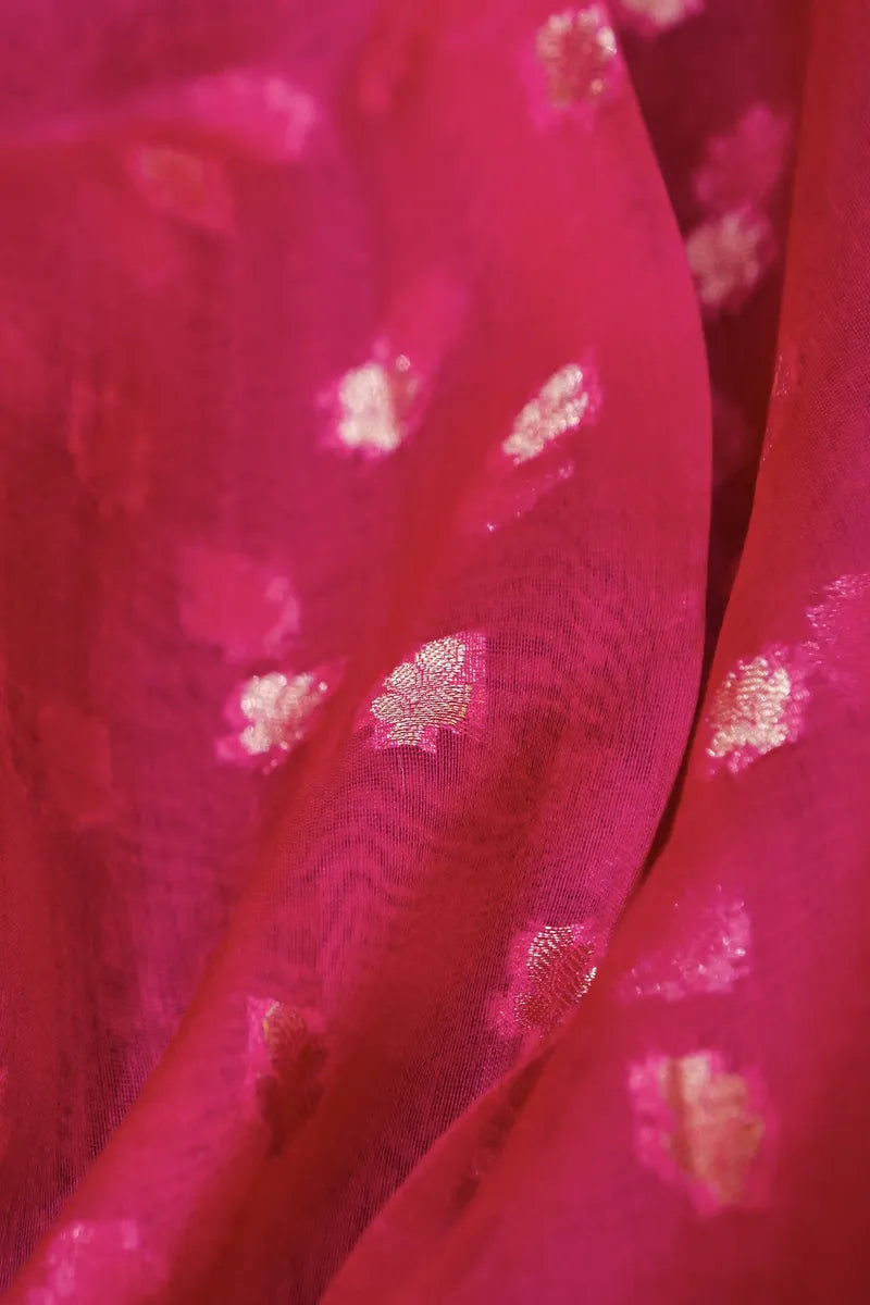 Laxmi_Sarees_Varanasi_0011078692