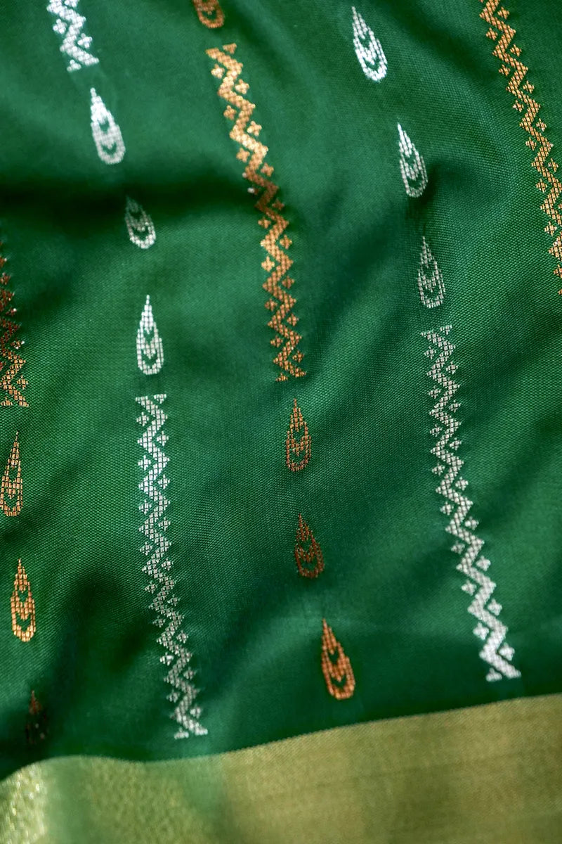 Laxmi_Sarees_Varanasi_0011117766