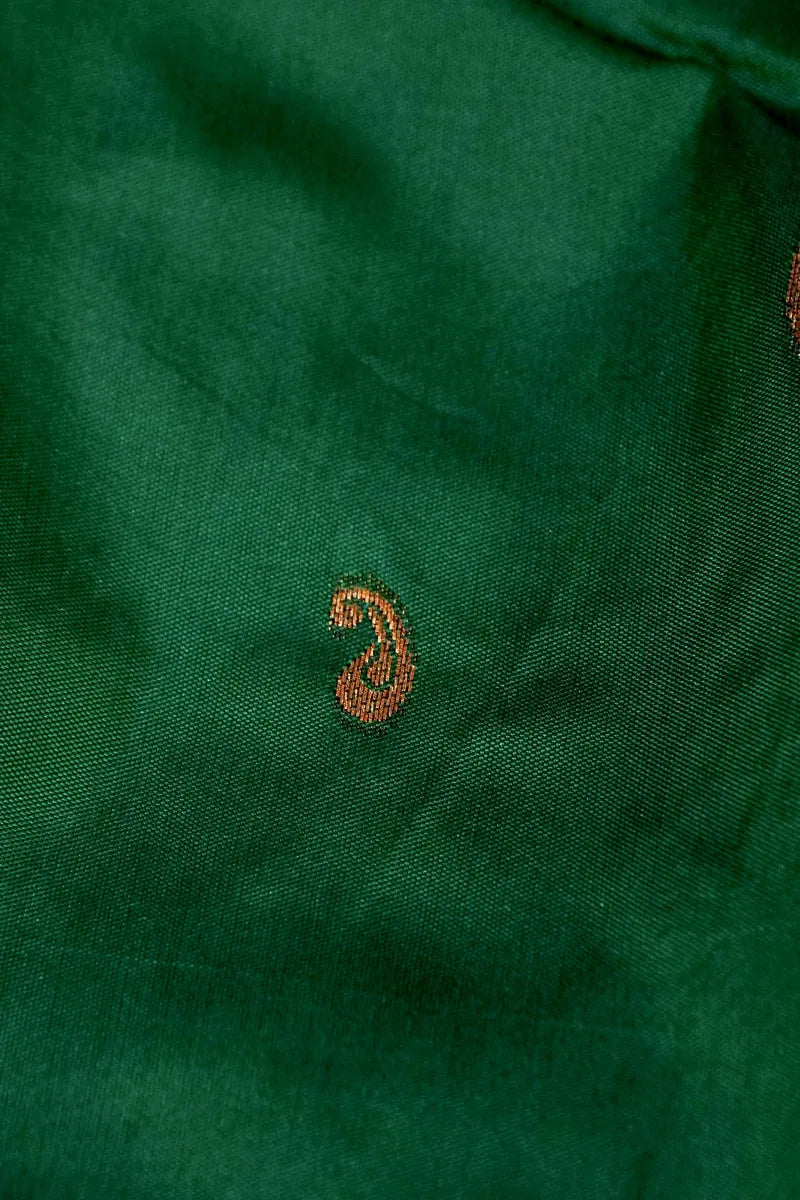Laxmi_Sarees_Varanasi_0011117941