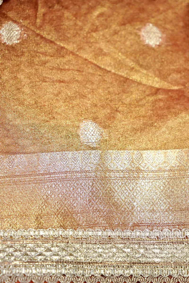 Laxmi_Sarees_Varanasi_0011161600