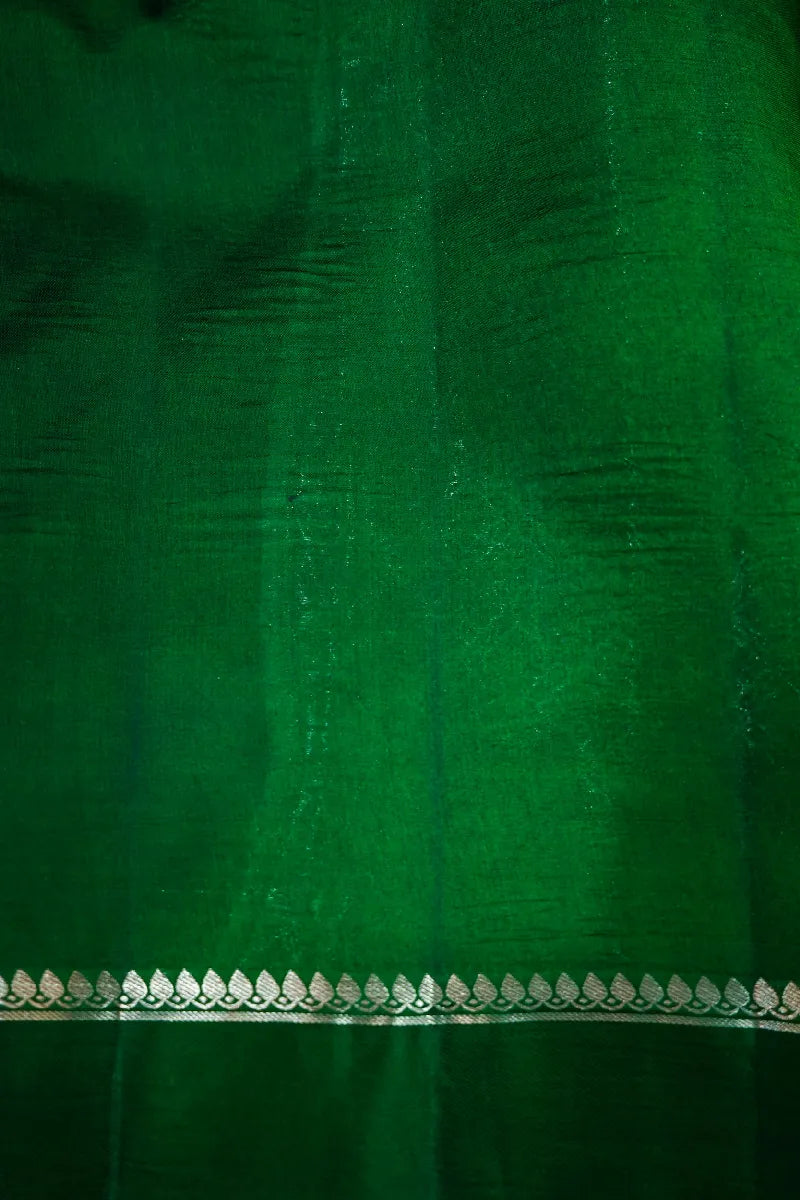 Laxmi_Sarees_Varanasi_0011163619