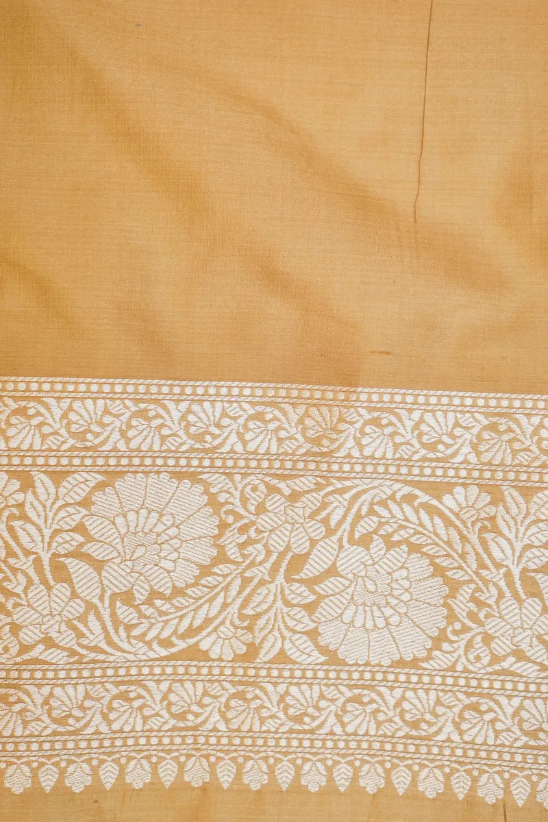 Laxmi_Sarees_Varanasi_002128623