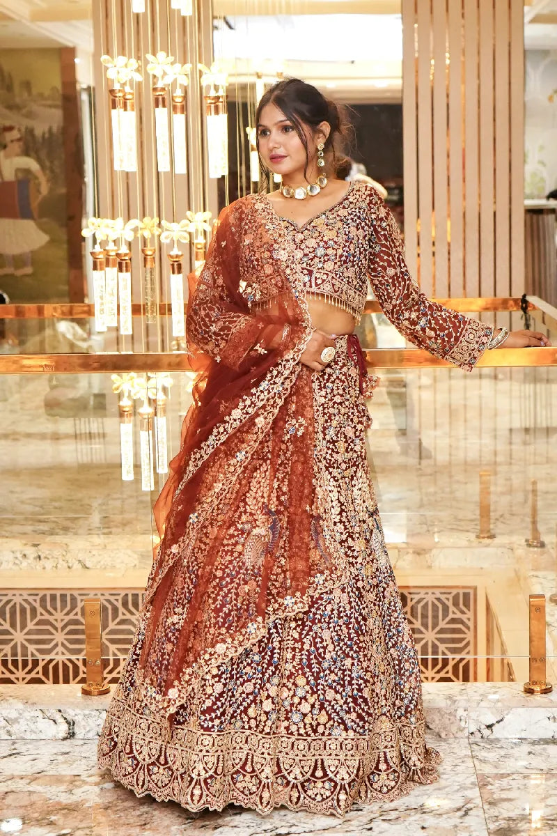 Laxmi_Sarees_Varanasi_002182631