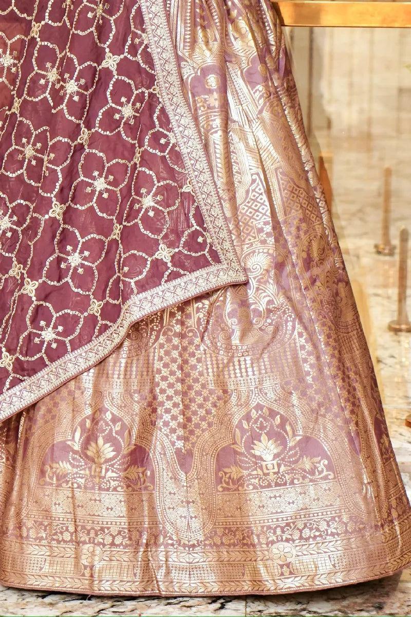 Laxmi_Sarees_Varanasi_002182656