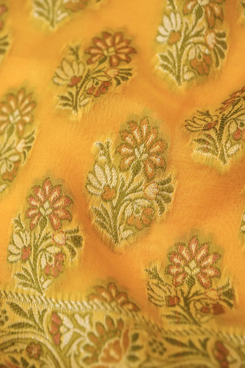 Laxmi_Sarees_Varanasi_0011011517