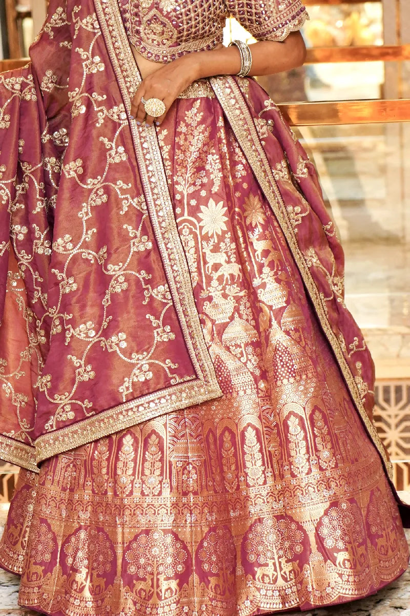 Laxmi_Sarees_Varanasi_002182638