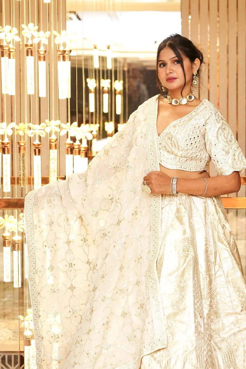 Laxmi_Sarees_Varanasi_002182655
