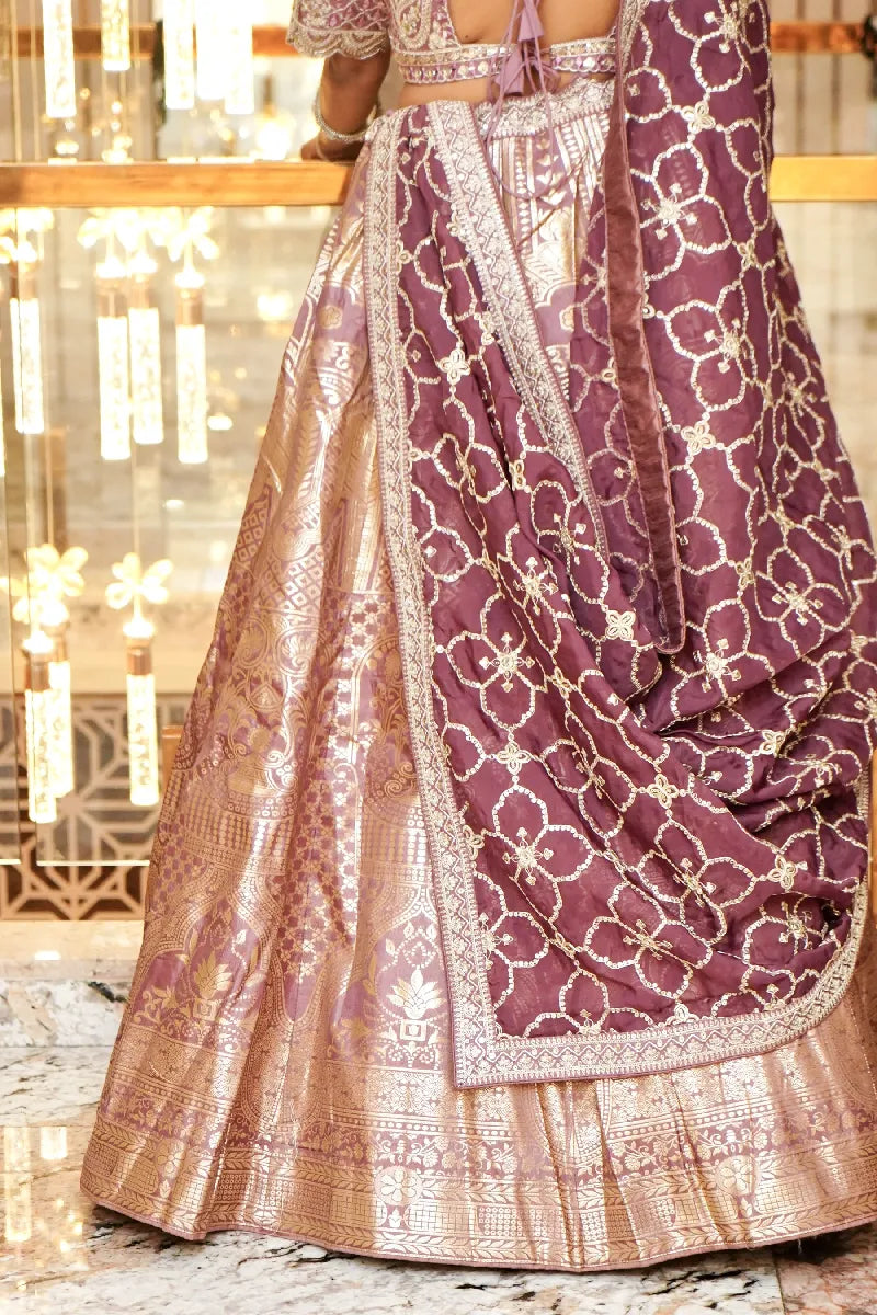 Laxmi_Sarees_Varanasi_002182656