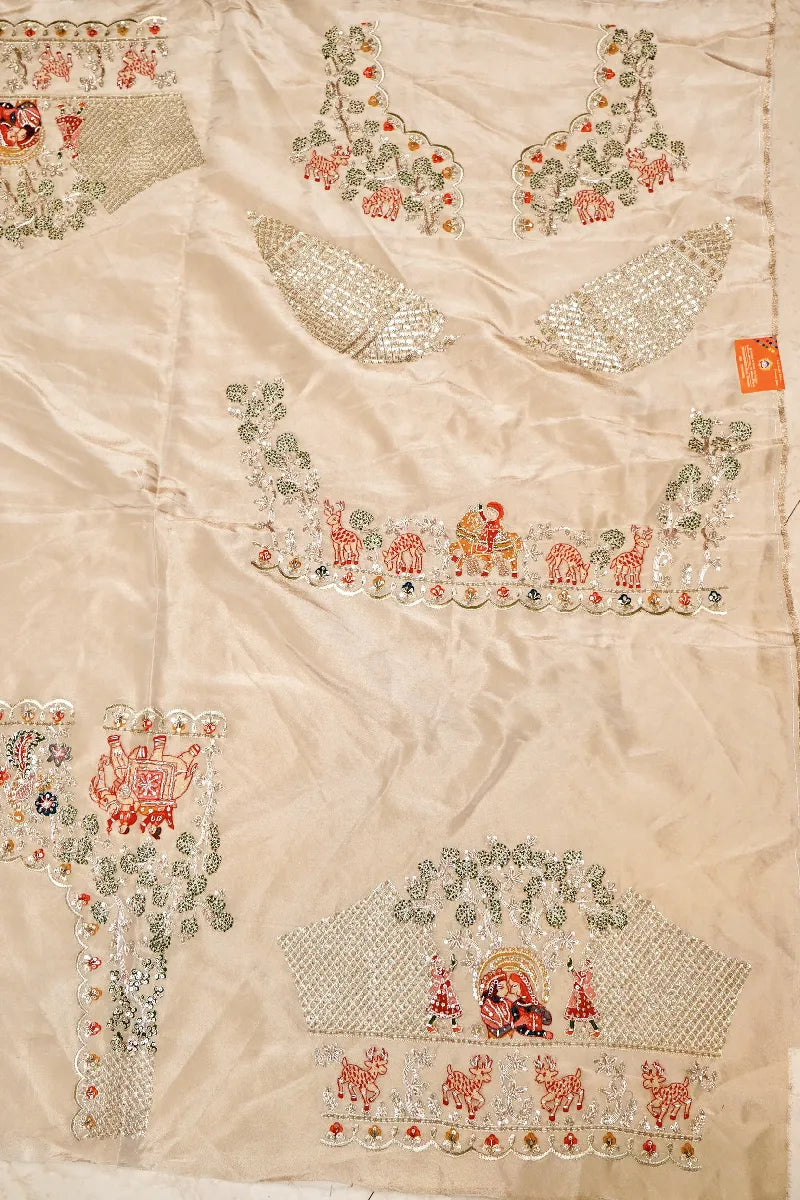 Laxmi_Sarees_Varanasi_0011015639