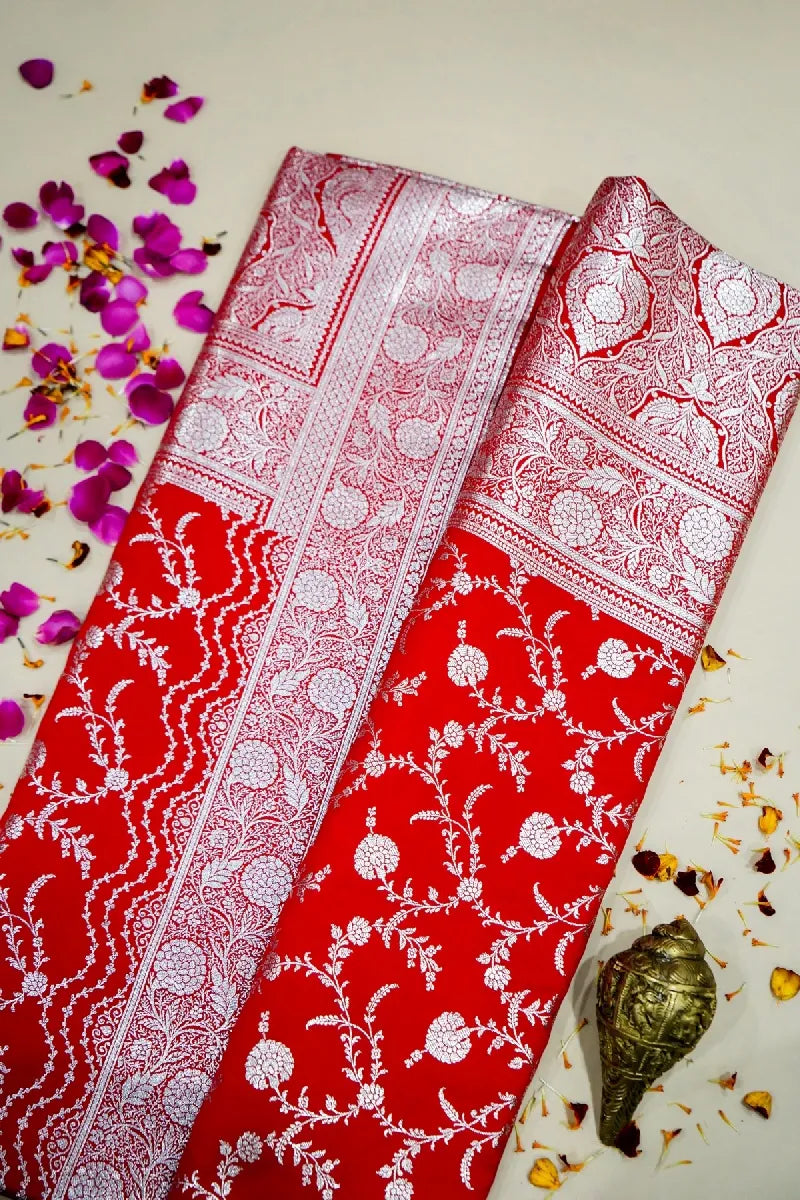 authentic silk weaving store