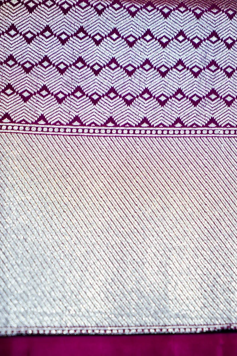 authentic silk weaving store