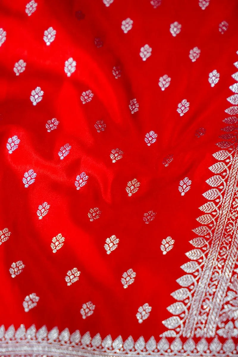 bridal saree shop in Varanasi