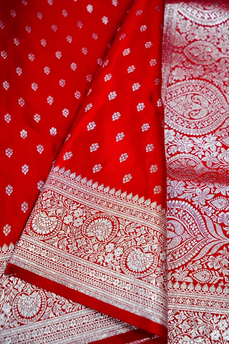 wedding saree shop in Varanasi