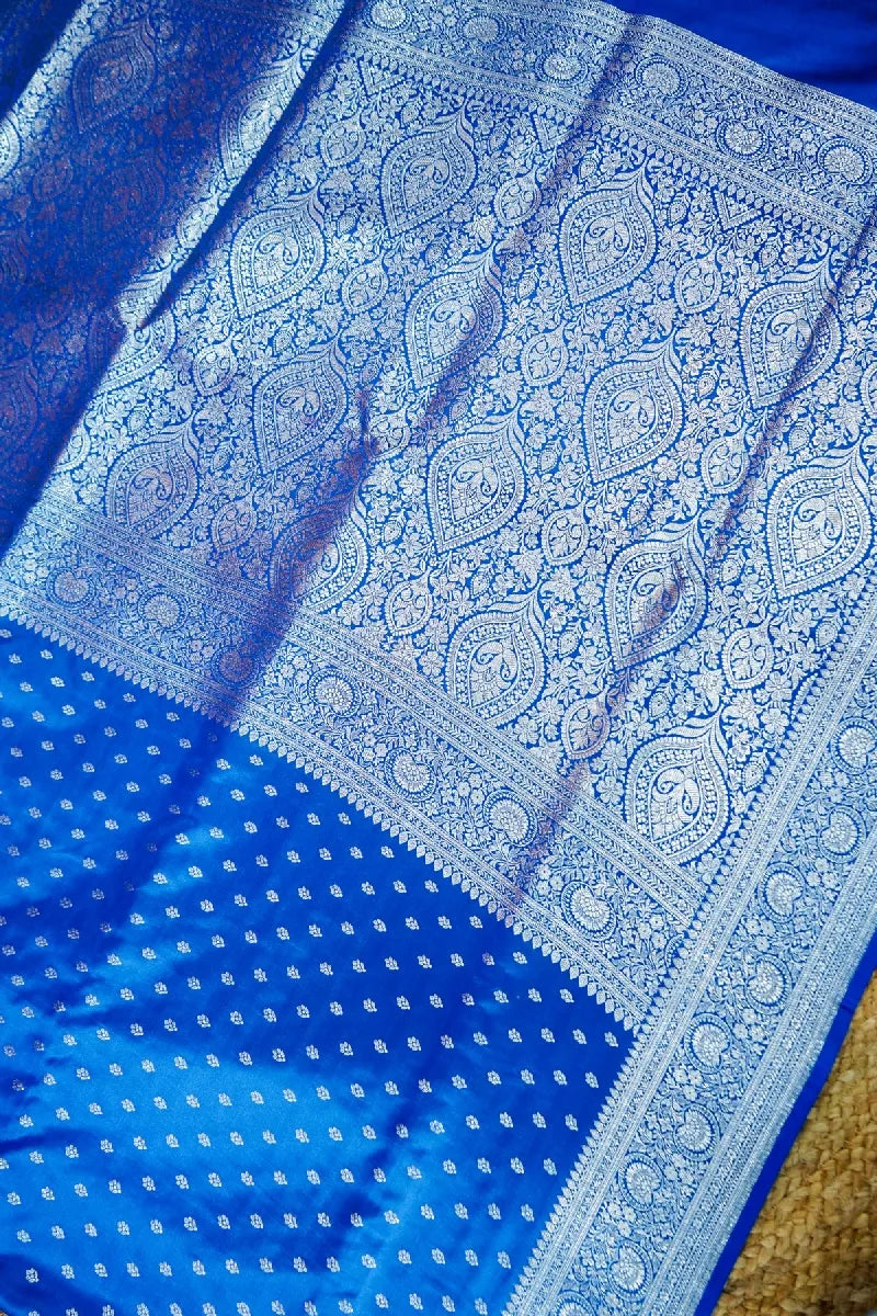 designer saree shop in Varanasi