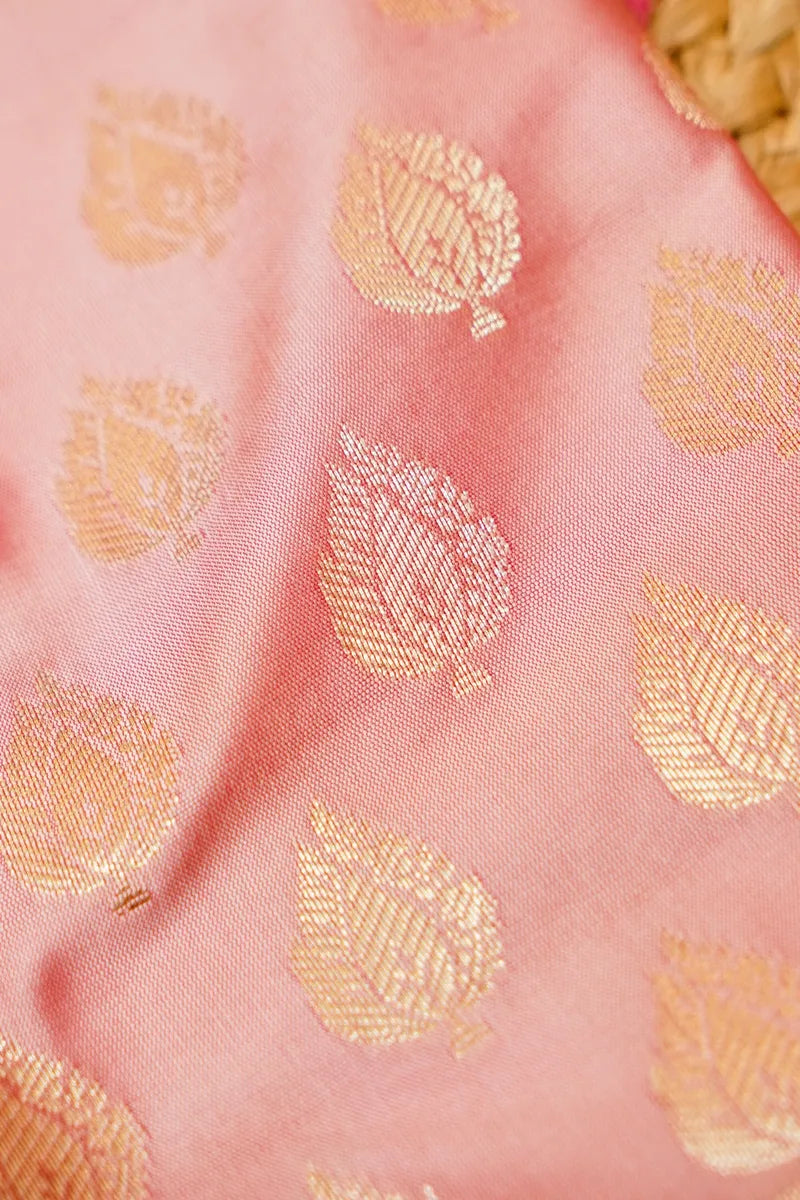 Best Saree Shop in Varanasi with exclusive bridal collections