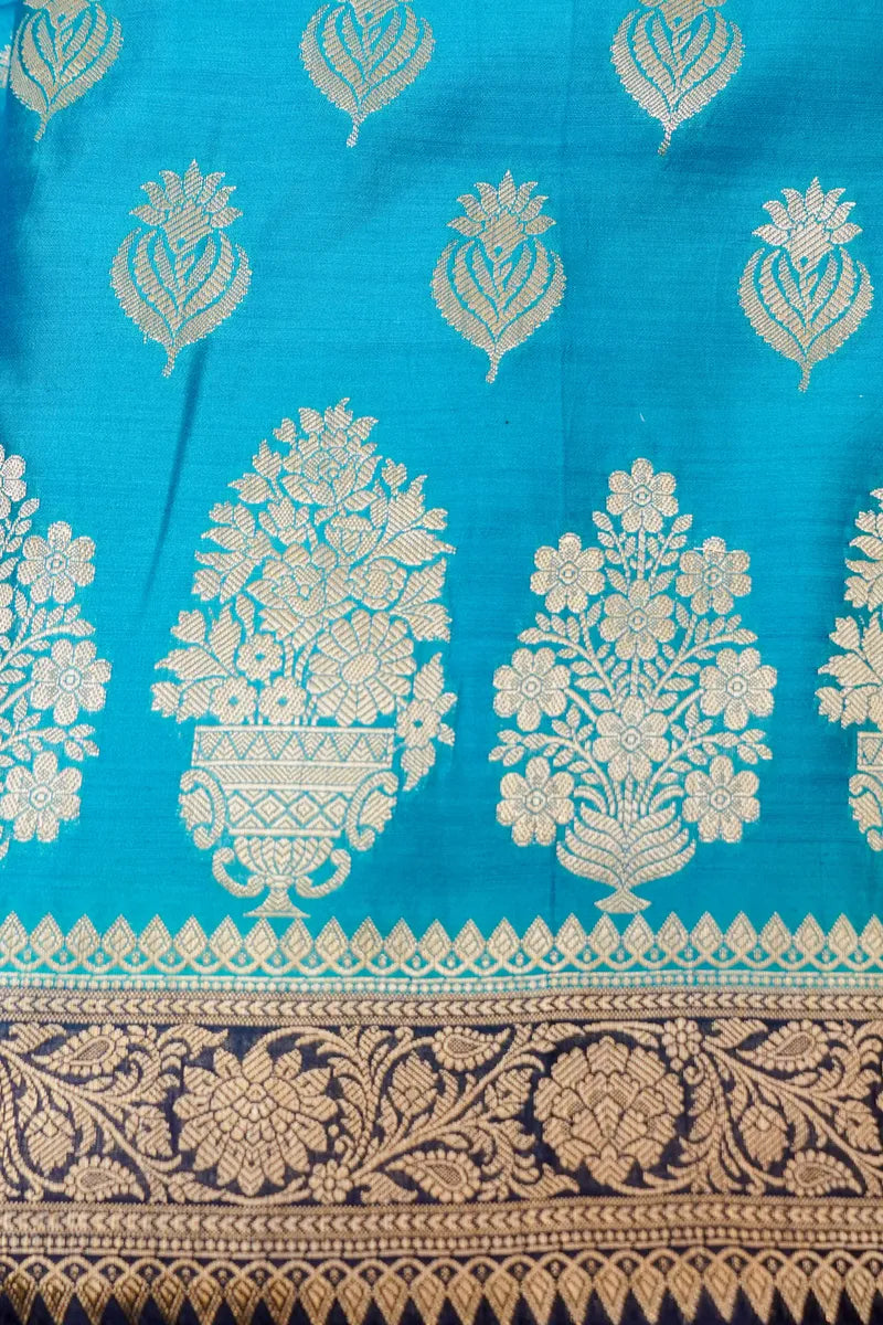 Best Saree Shop in Varanasi with exclusive bridal collections
