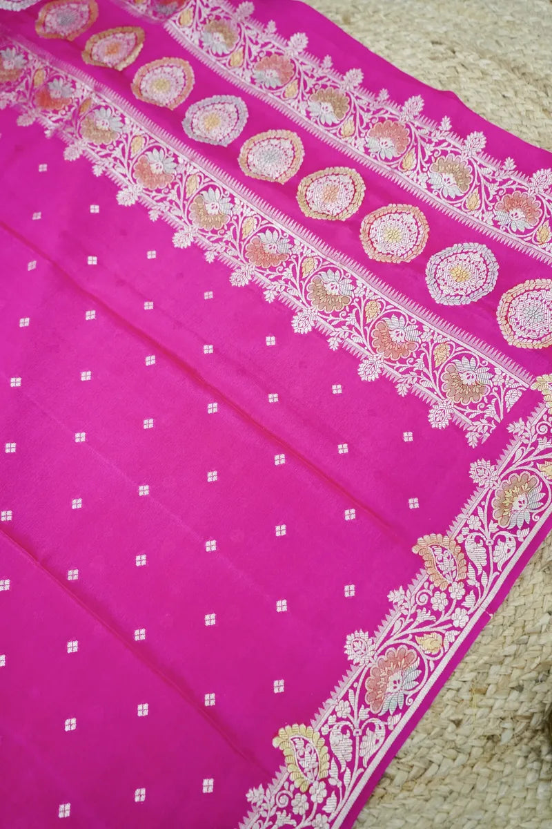 Best Saree Shop in India fashionable saree design