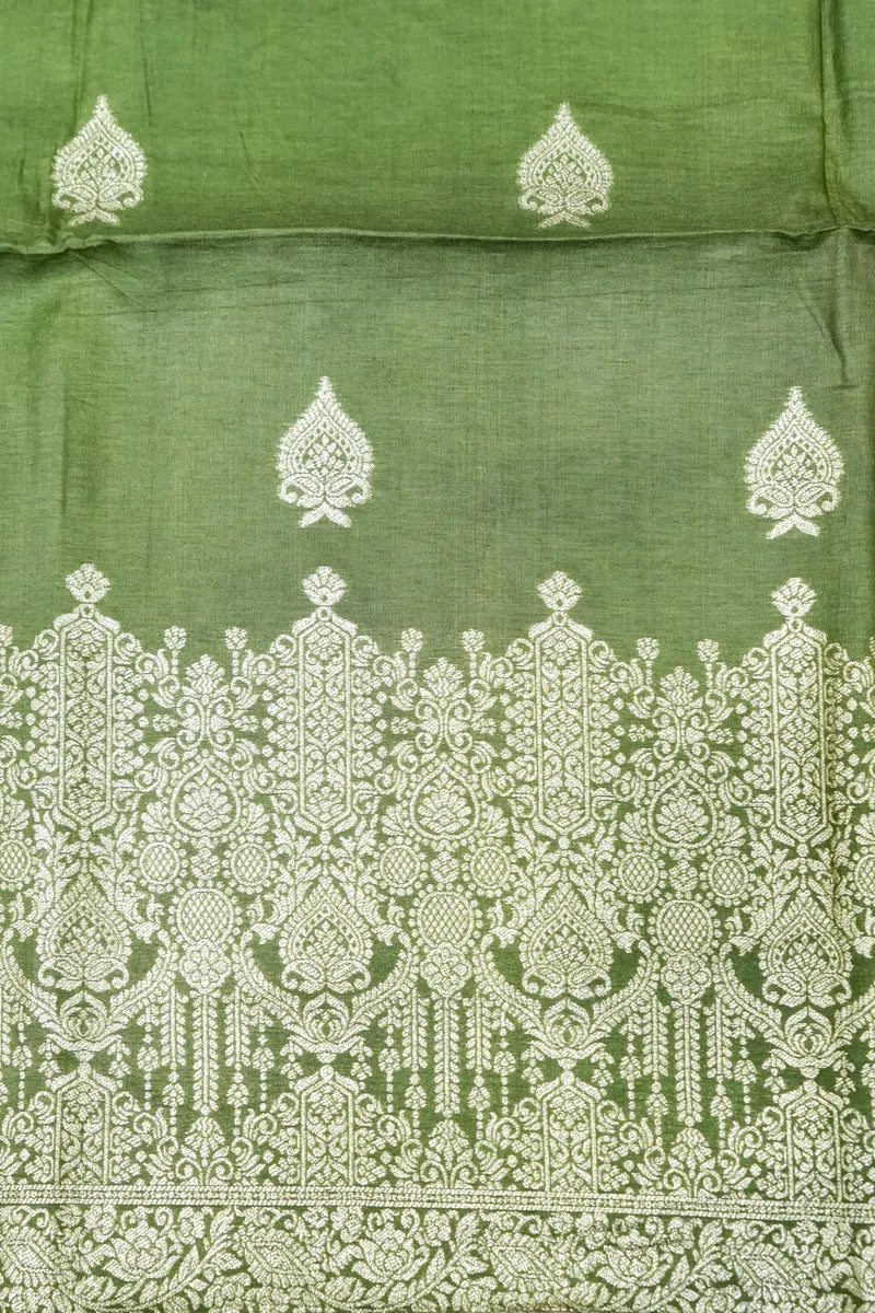 Best Saree Shop in India fashionable saree design