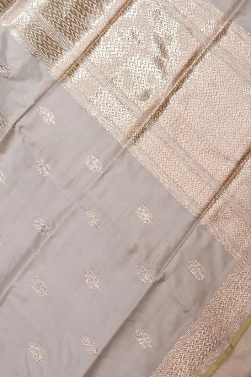 BANARASI SINGLE KATAN RICH ZARI BEIGE COLOR SAREE
