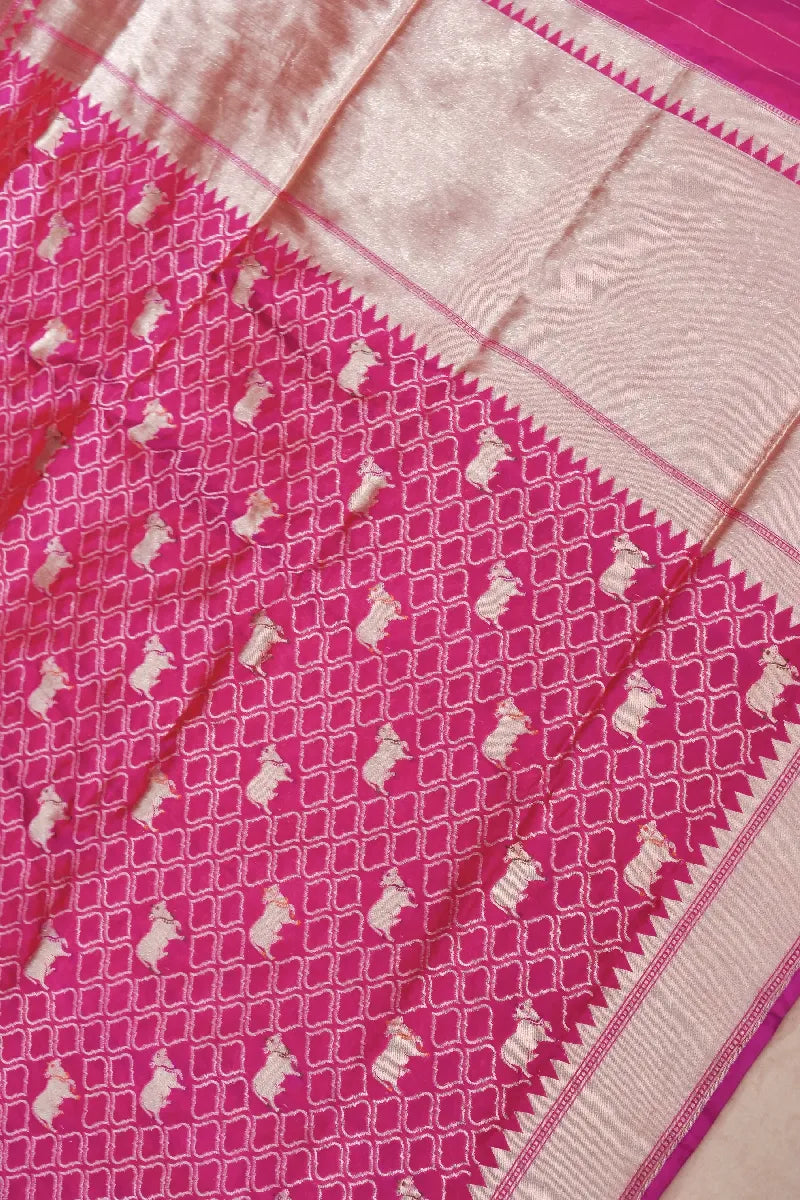 BANARASI SINGLE KATAN RICH ZARI RANI COLOR SAREE