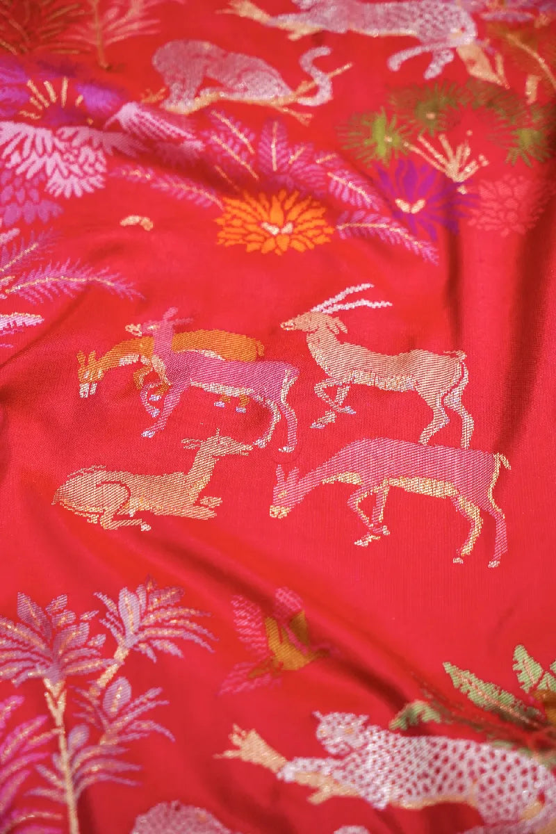 BANARASI SINGLE KATAN RICH ZARI RED COLOR SAREE