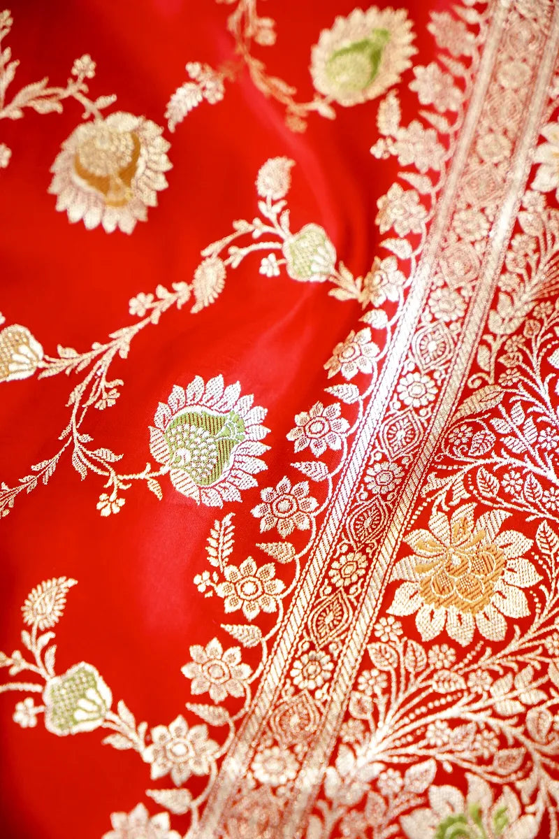 Pure silk sarees in Varanasi