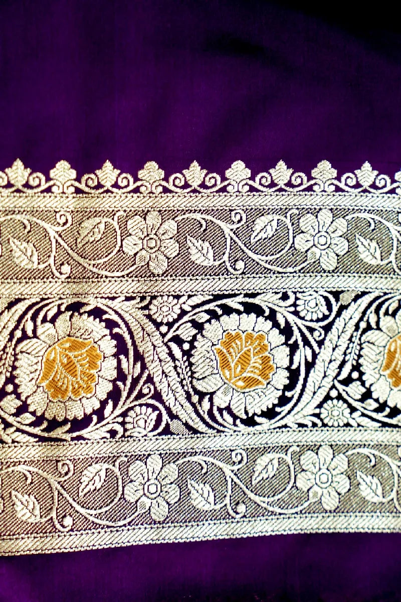 Pure silk sarees in Varanasi