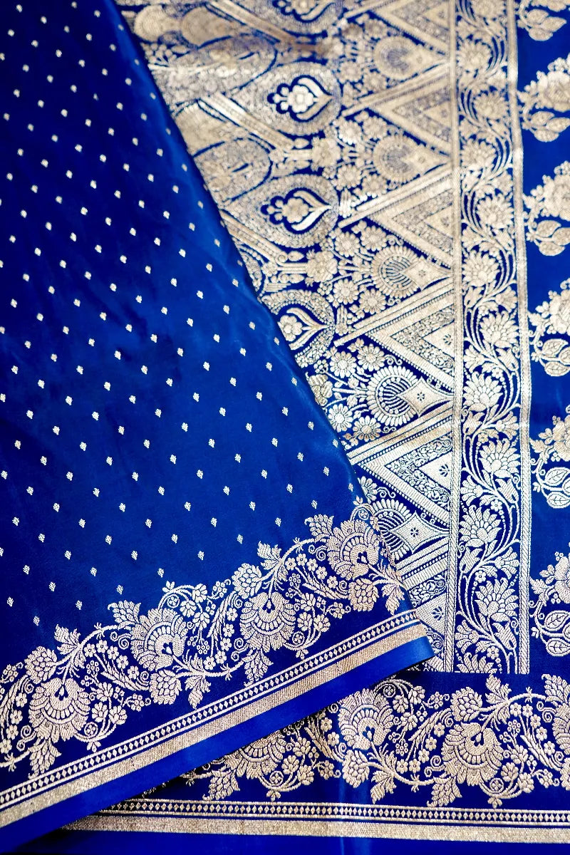 Bridal saree store in Varanasi