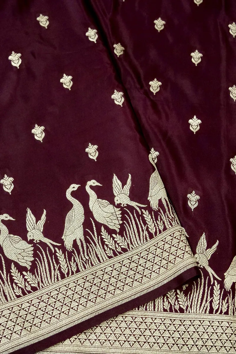 Elegant wedding gown collection in Varanasi