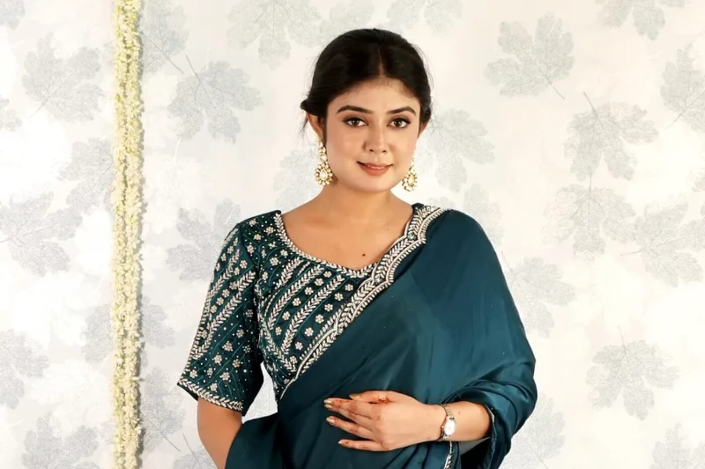 Premium Indian Ethnic Sarees – A Symbol of Tradition and Luxury