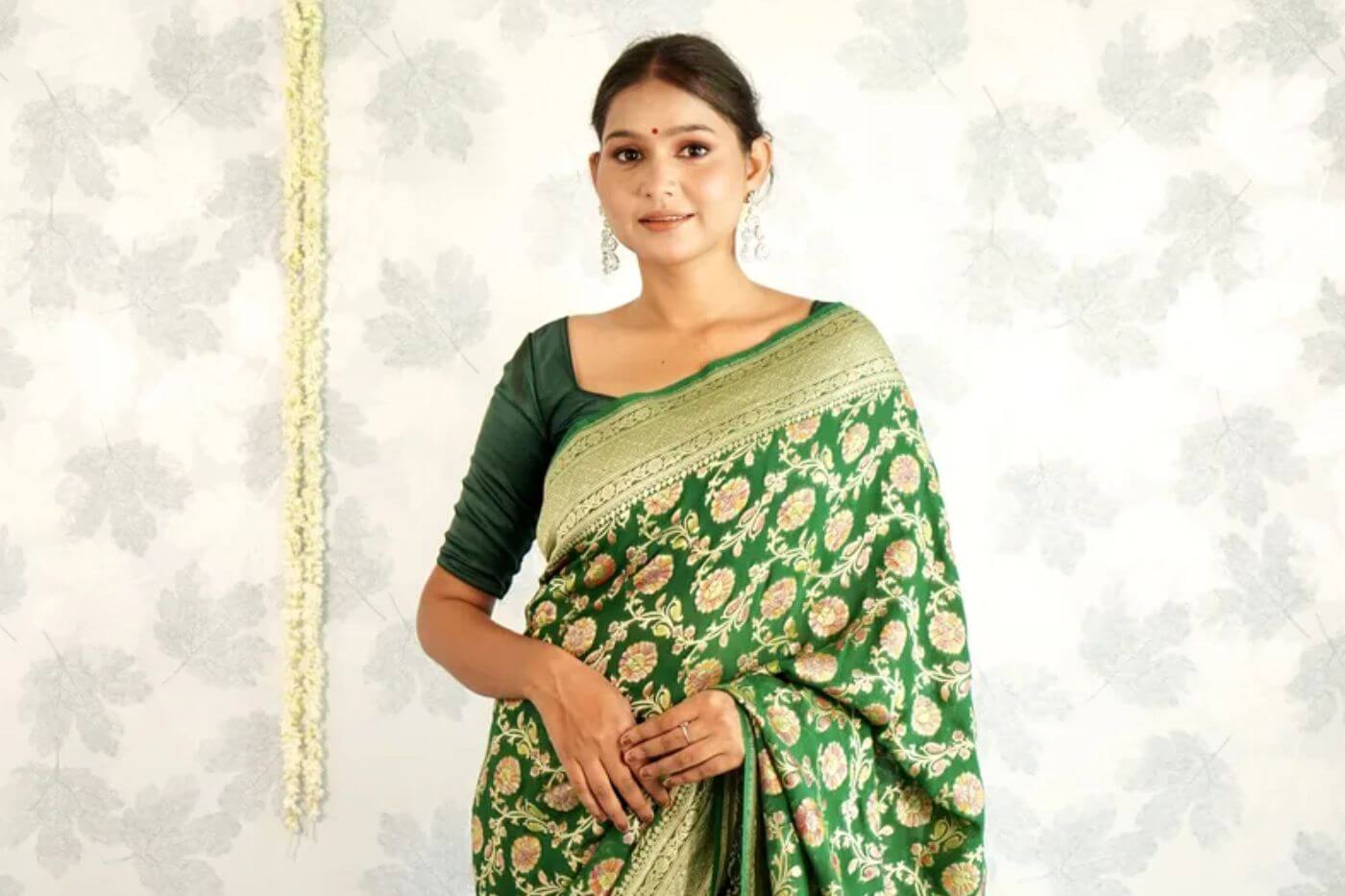 How to Choose the Perfect Banarasi Saree for Every Occasion (2026 Buying Guide)