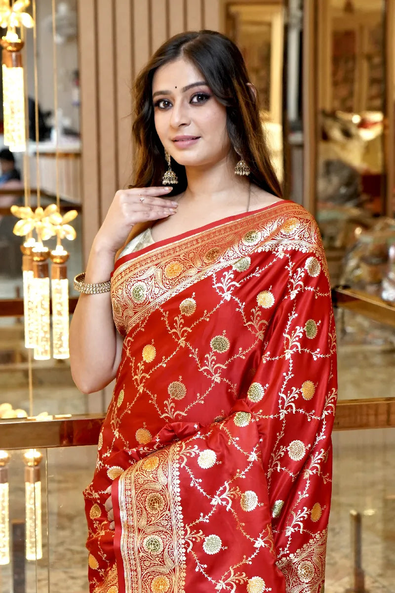 Best Saree Shop in India elegant saree showroom