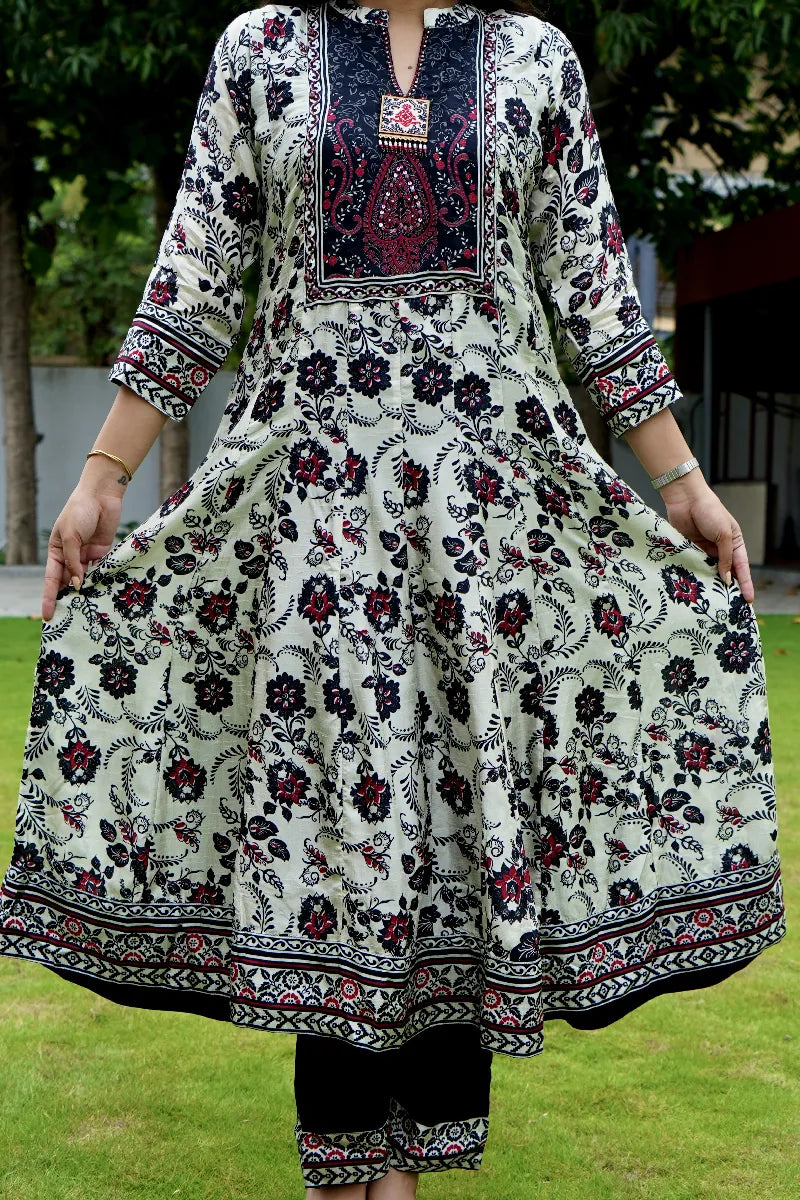 OFF WHITE COLOR FLORAL PRINTED KURTI SETS