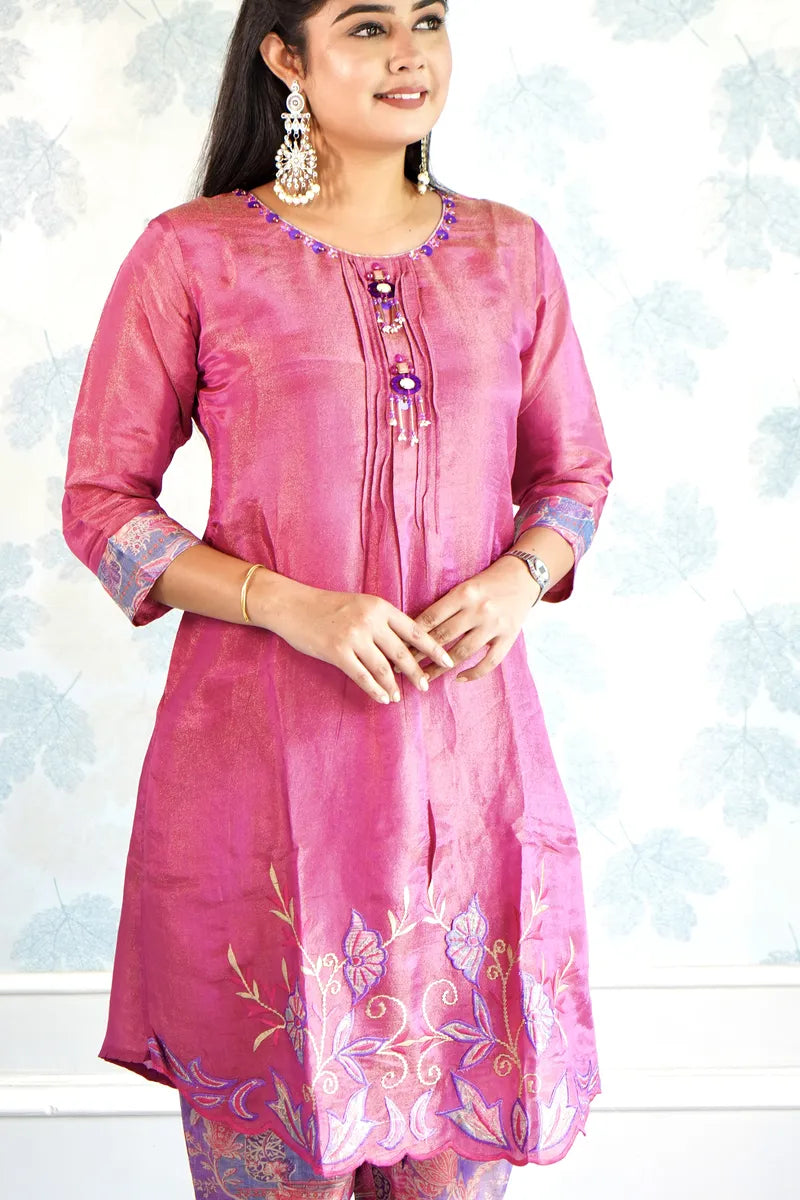 "PINK PETAL ELEGANCE: THREADWORK KURTA WITH PRINTED PANTS"