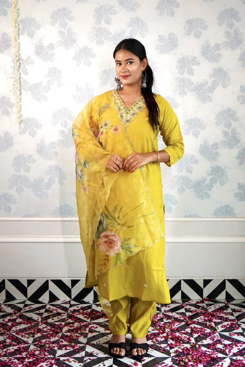 AMBER AURA - CLASSIC YELLOW SILK SUIT SET