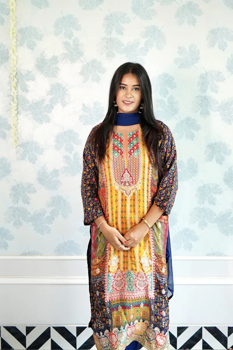 GOLDEN HOUR GLAM – MUSTARD BANARASI WITH NAVY ACCENTS