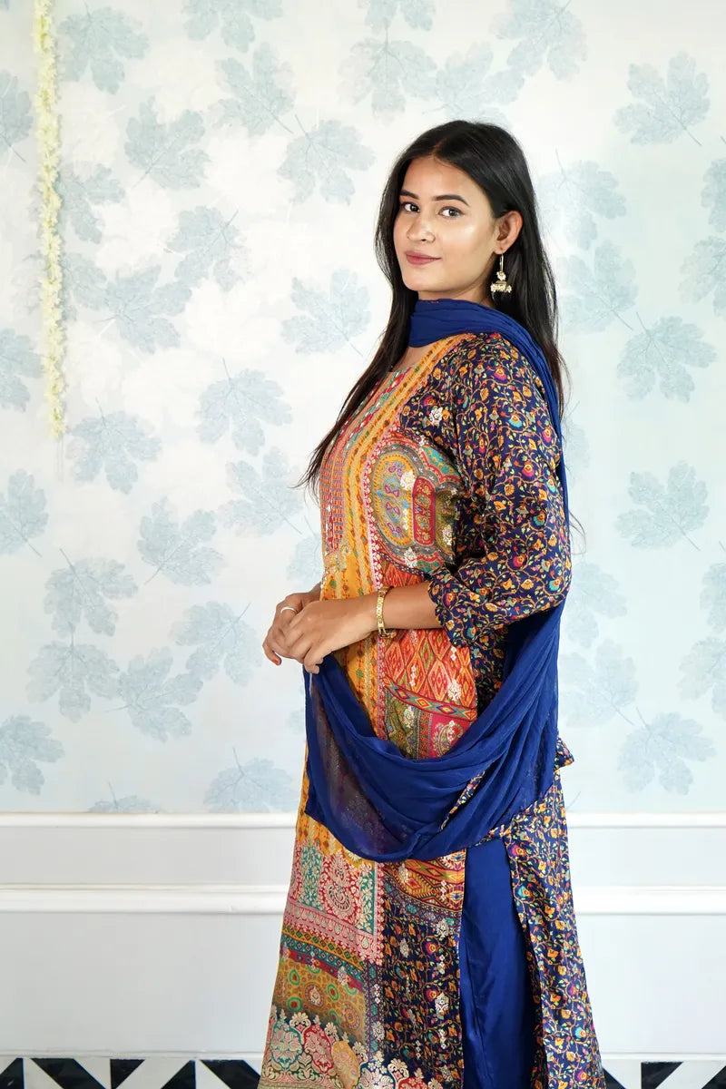 GOLDEN HOUR GLAM – MUSTARD BANARASI WITH NAVY ACCENTS