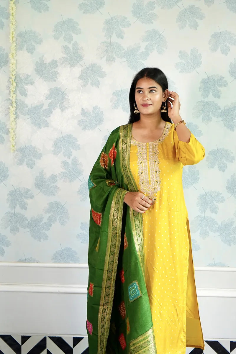 RANG-E-BANARAS – YELLOW KURTA WITH GREEN BANARASI TOUCH