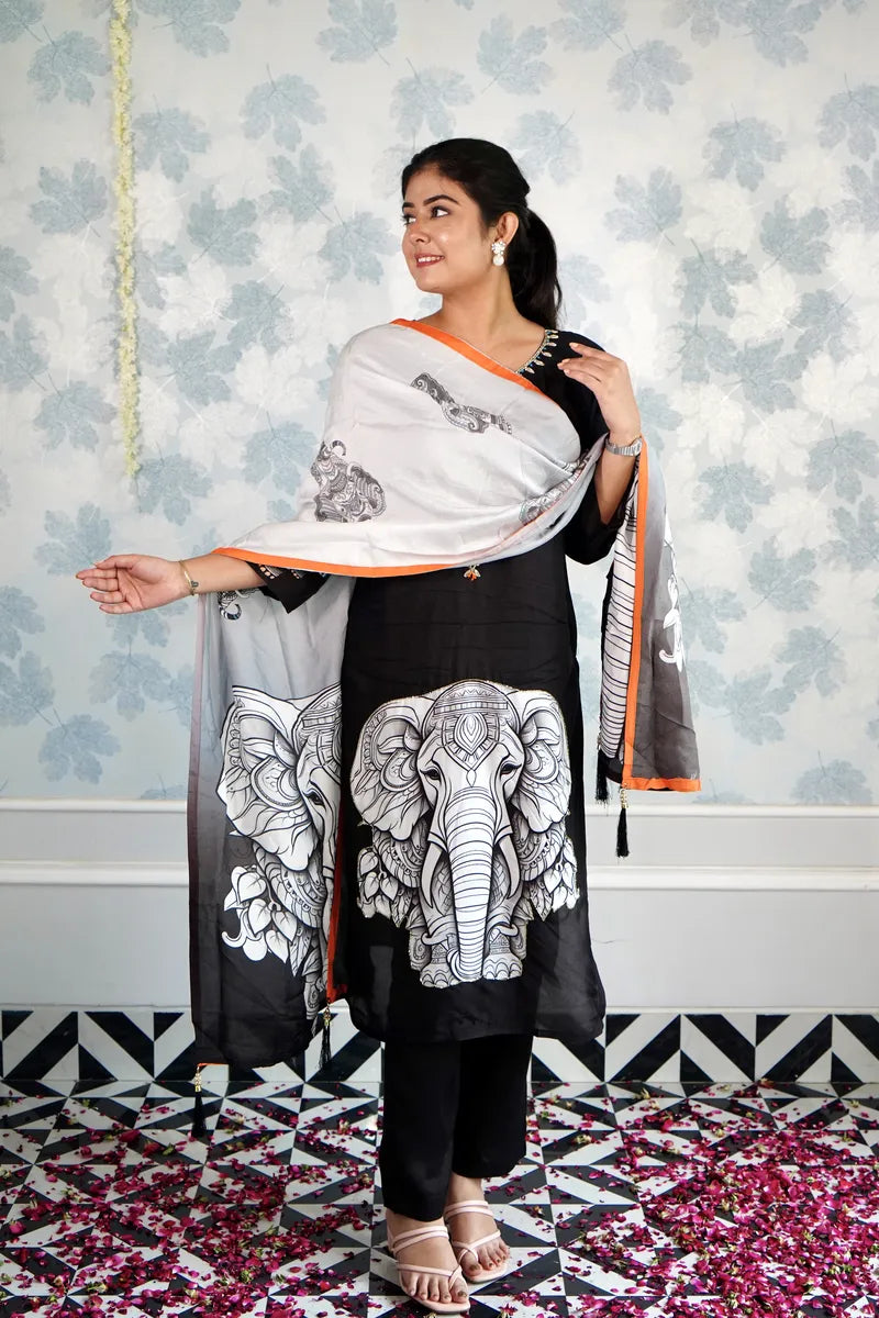 ROYAL GRACE – BLACK ENSEMBLE WITH MAJESTIC ELEPHANT ART DUPATTA