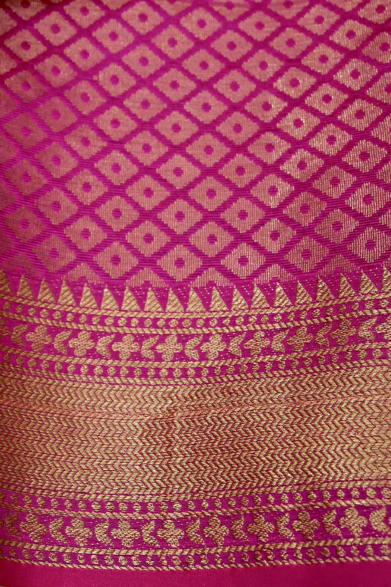 BANARASI BLACK WITH MAGENTA COLOR SUPERNET COTTON