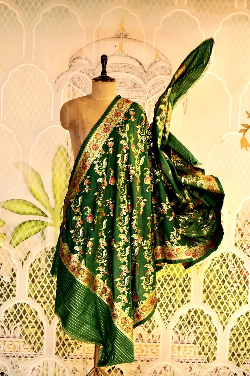 PURE HANDLOOM GREEN COLOR BANARASI KATAN SILK DUPATTA