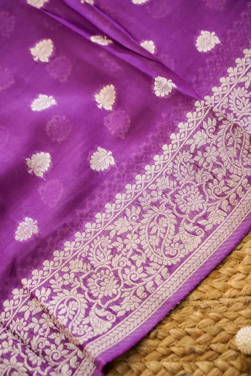 BANARASI GEORGETTE MAGENTA COLOR UNSTITCHED SUIT MATERIAL