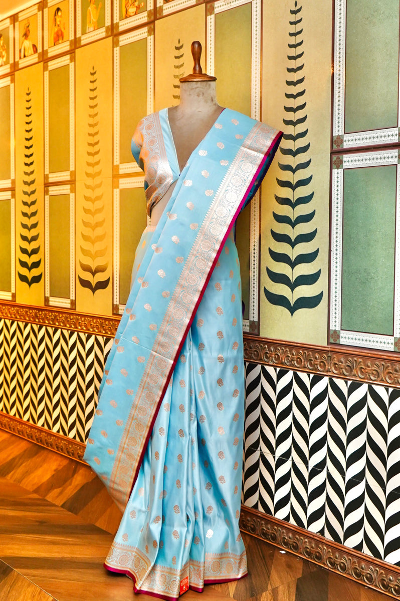 PESTLE SKY BLUE WITH GOLDEN ZARI