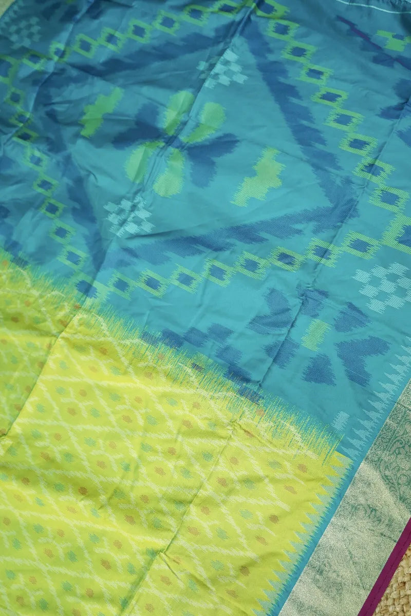Lakmi Saree Ghar – Best Known Saree Store in Varanasi for Banarasi Craft