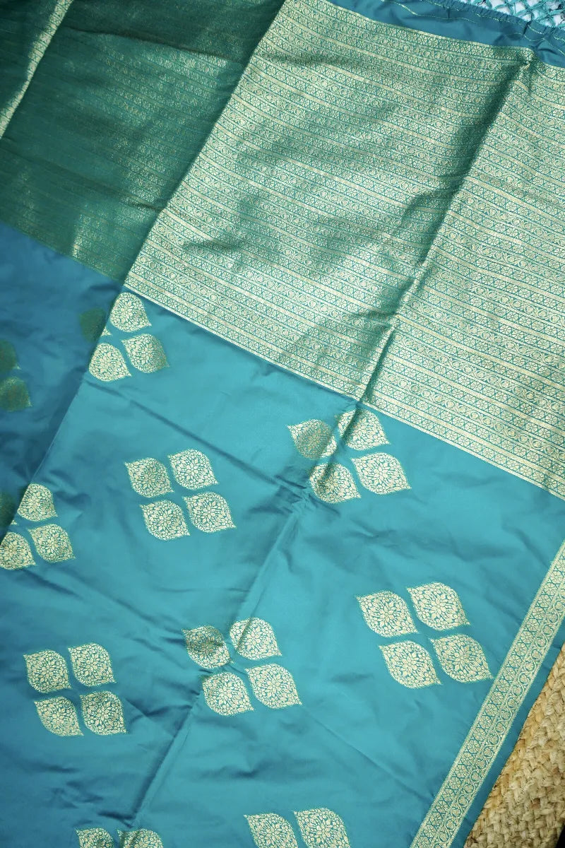 Lakmi Saree Ghar – The Most Loved Saree Store in Varanasi