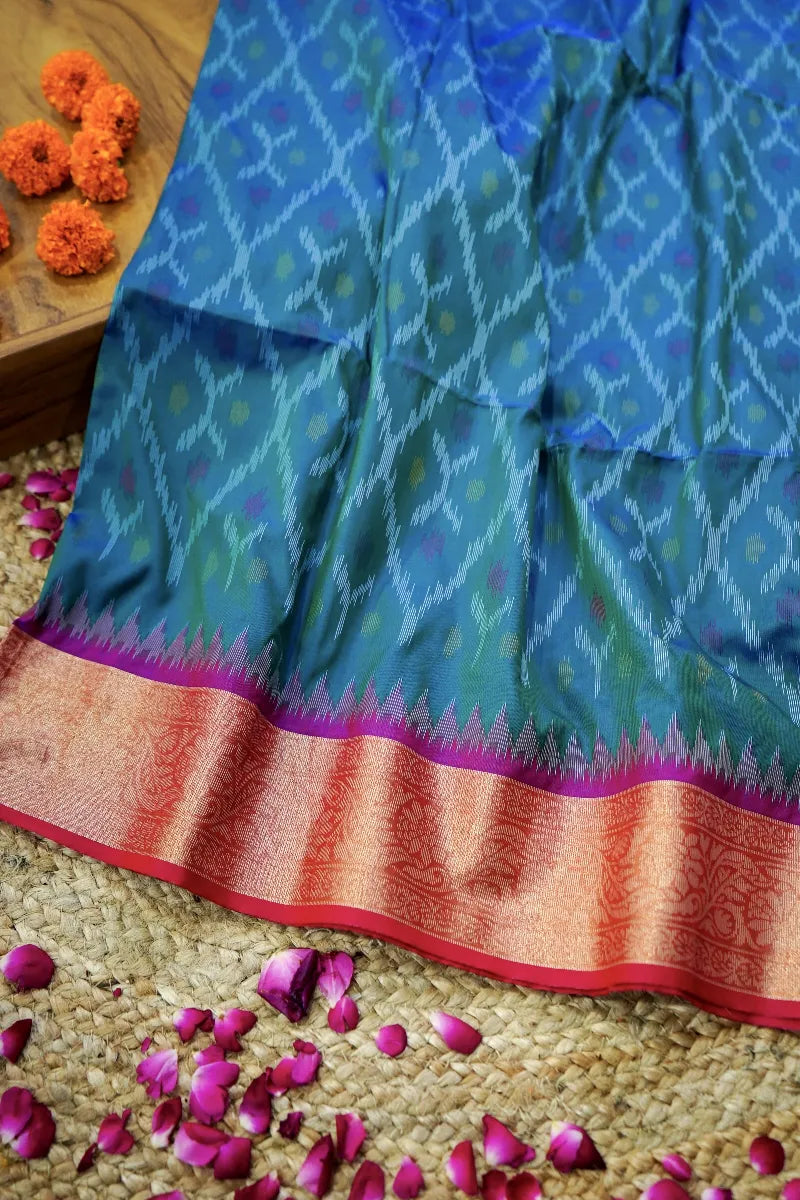 Lakmi Saree Ghar – Saree Store in Varanasi for Authentic Wedding Sarees